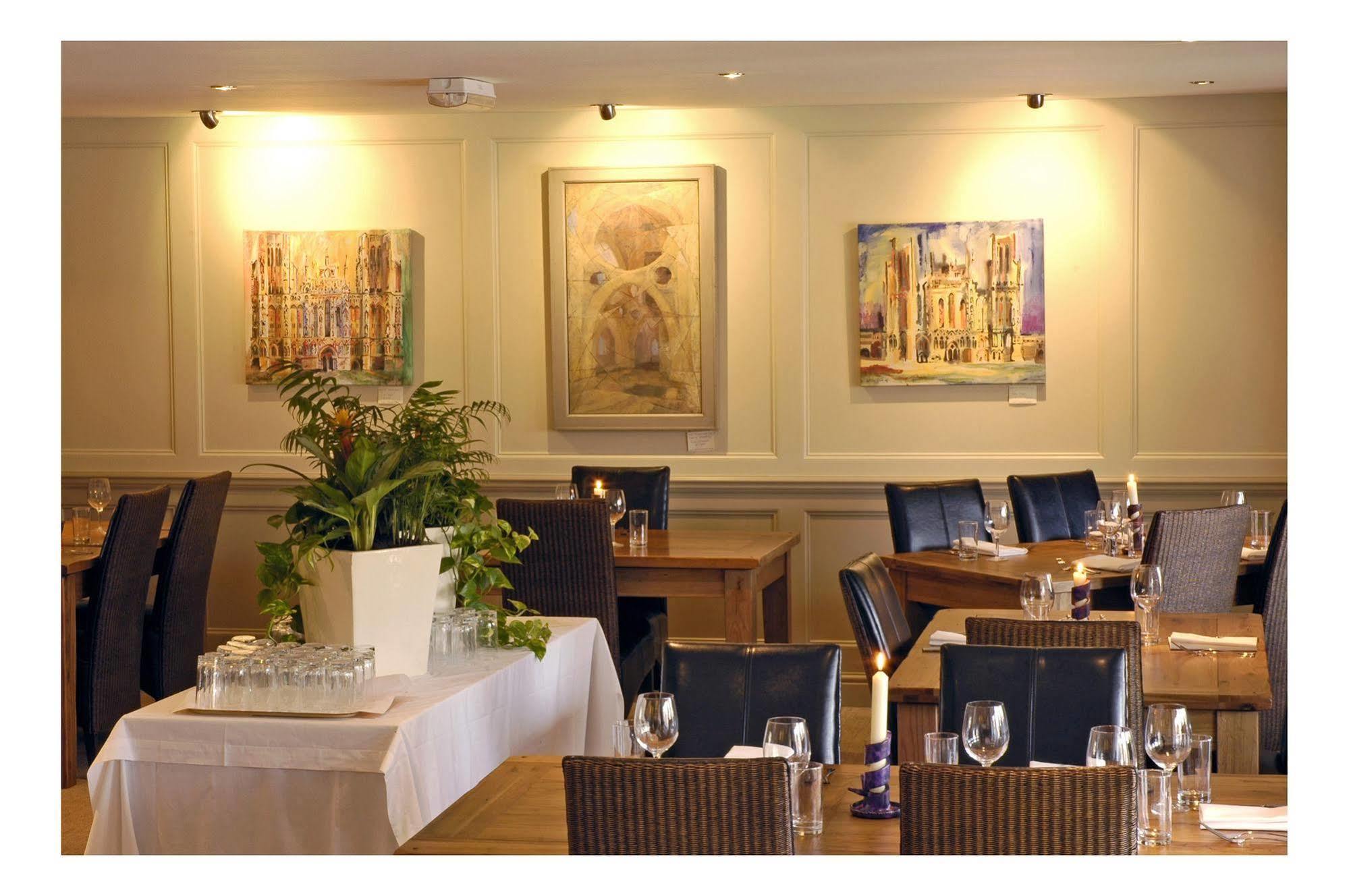 Hotel The Kings Arms Stowel Esterno foto